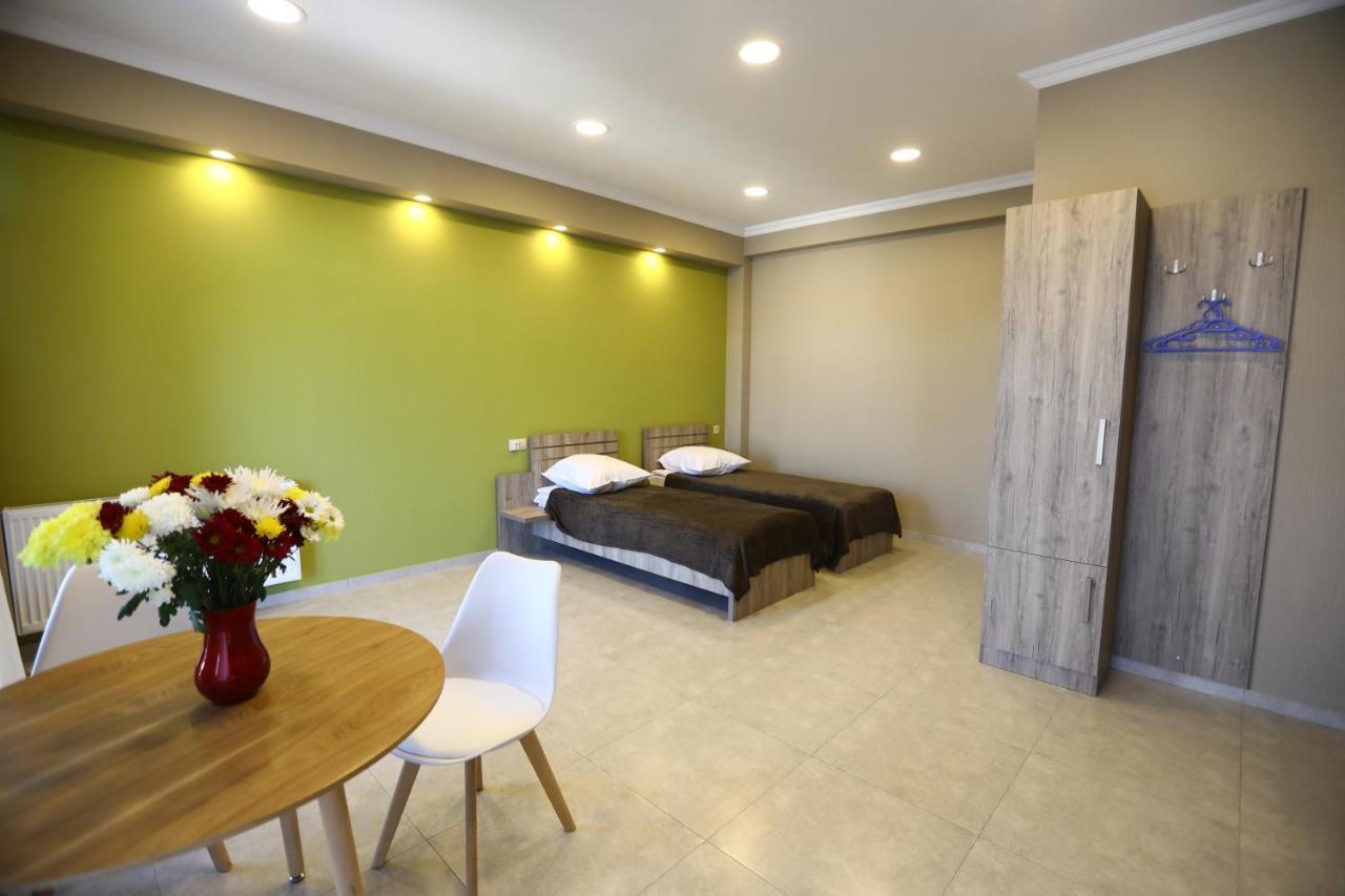 Brick House II Apartamento Tbilisi Exterior foto